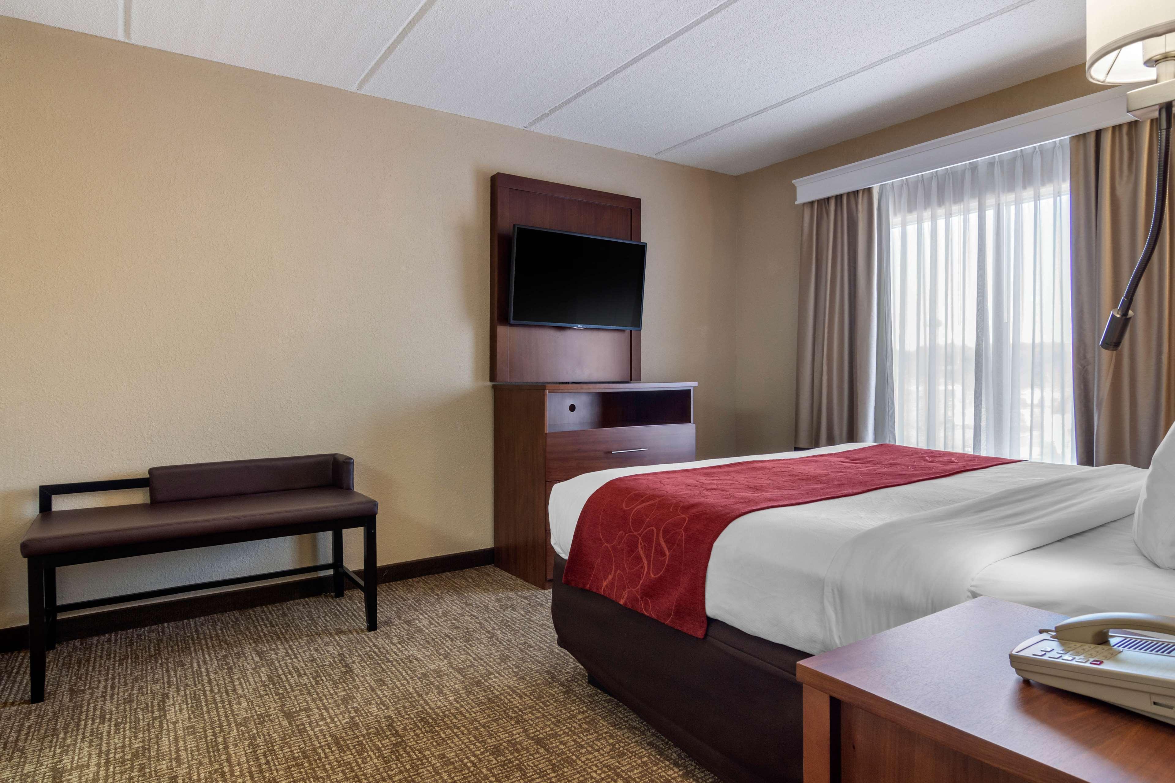 Comfort Suites Woodstock - Atlanta North Exterior photo