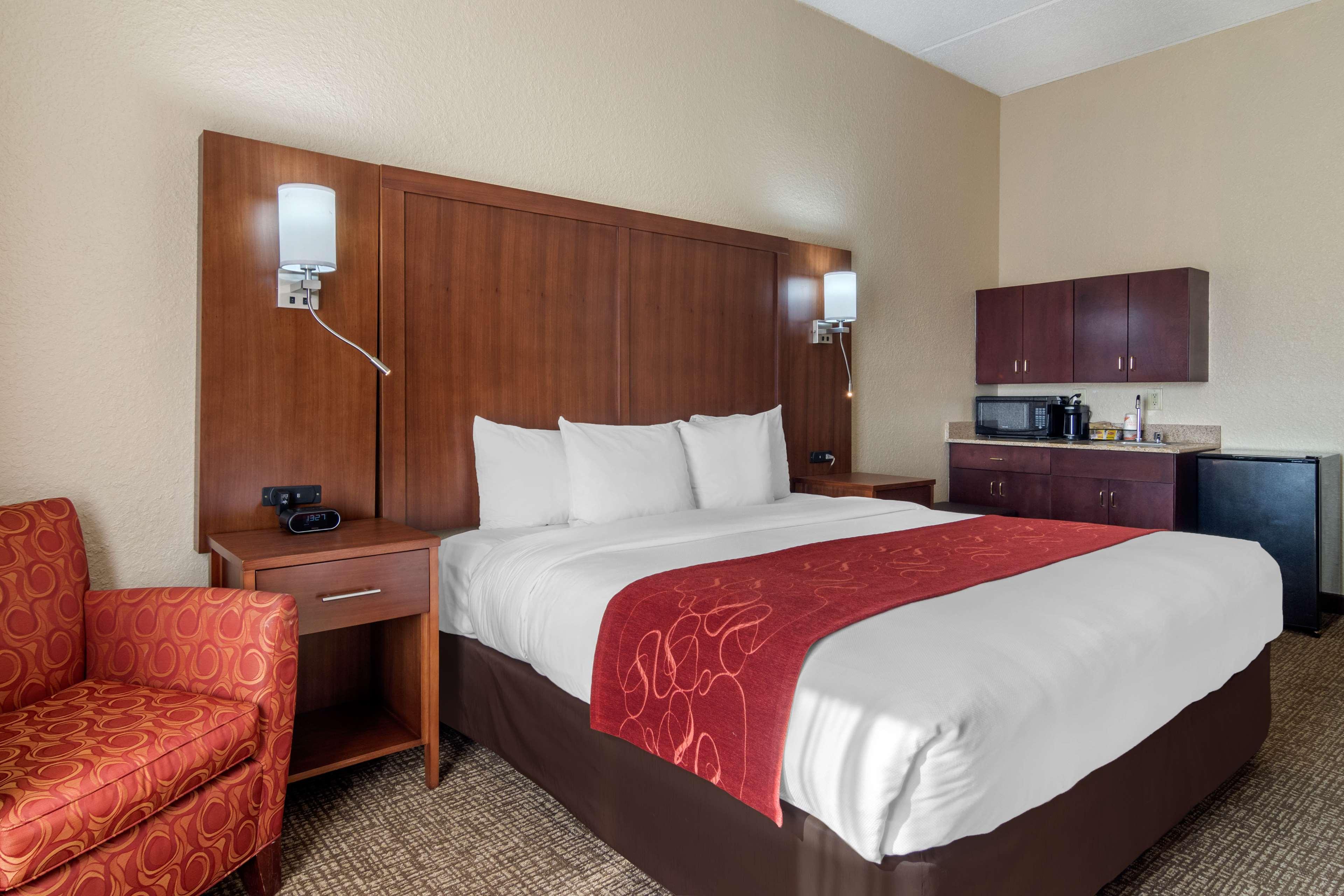 Comfort Suites Woodstock - Atlanta North Exterior photo