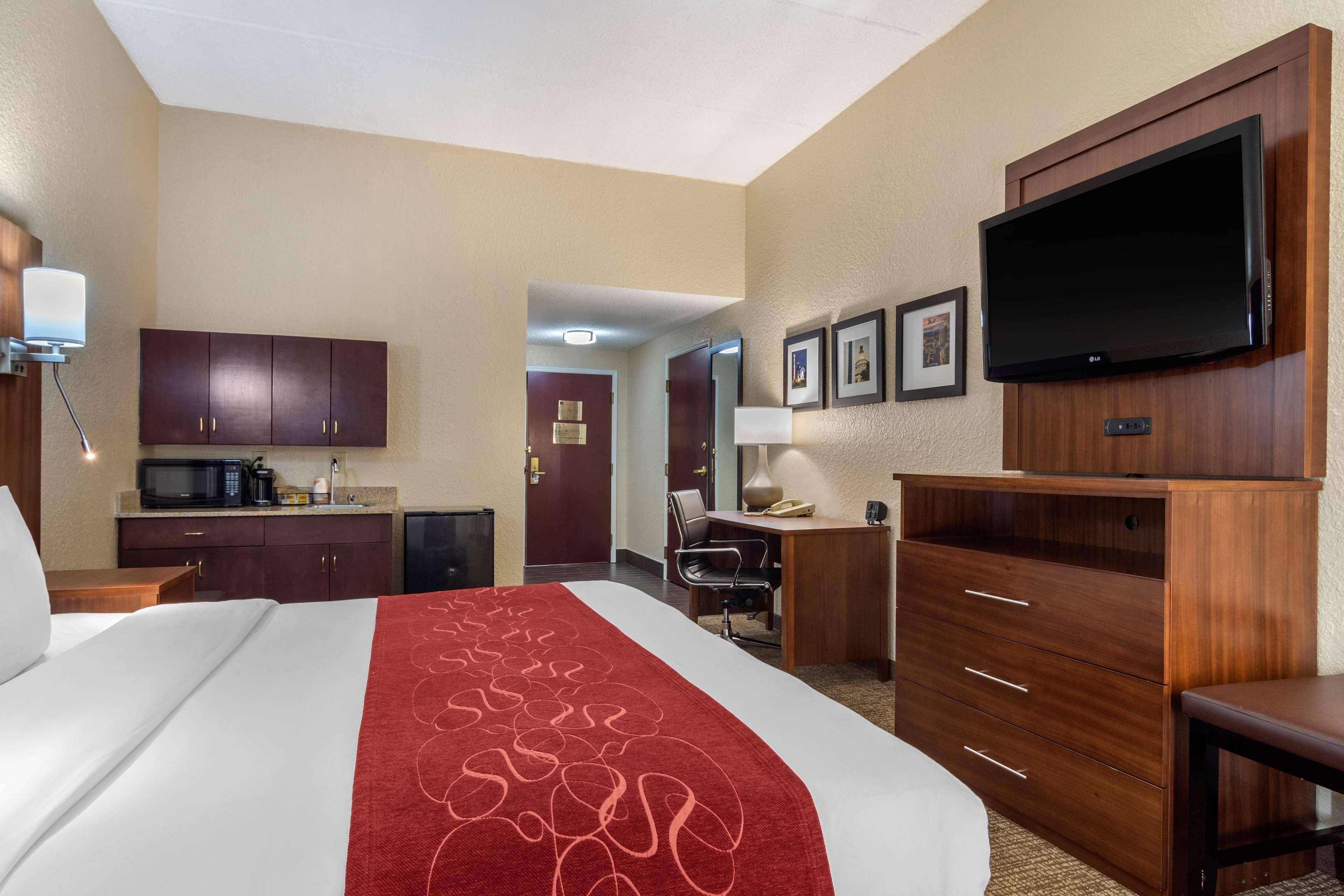 Comfort Suites Woodstock - Atlanta North Exterior photo