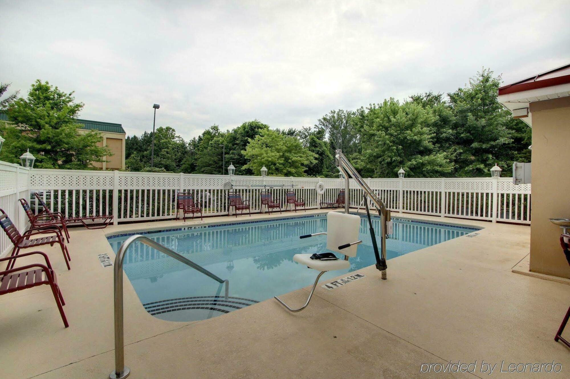 Comfort Suites Woodstock - Atlanta North Exterior photo